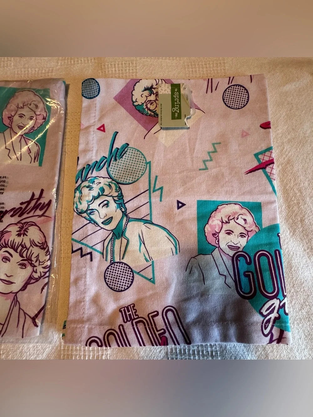 Bioworld Golden Girls Retro Graphic Kitchen Towel
